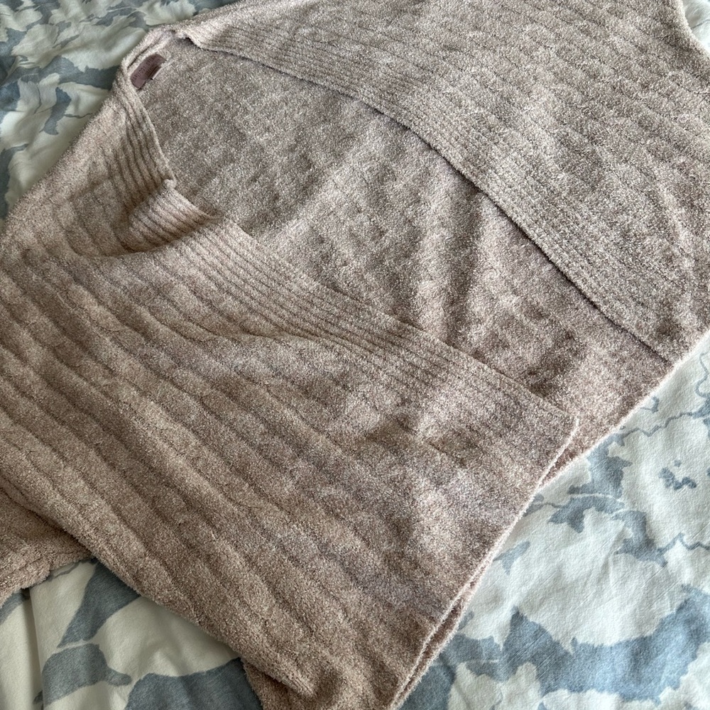Barefoot dreams quarter sleeve cardigan EUC L/XL